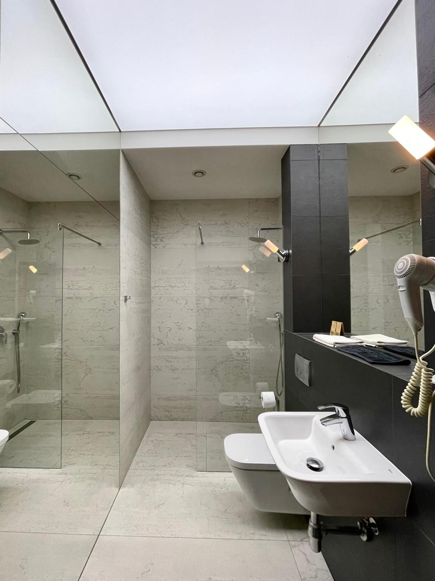 Black Gold Center Privat overnatting Chorzów